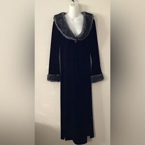 Women’s jacket. Size M